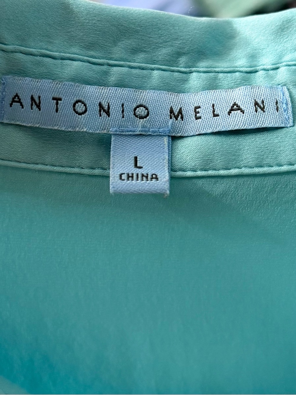 Antonio Melani Silk Blend Aqua Satin Button Front Blouse L Minimalist Coastal - Picture 6 of 8